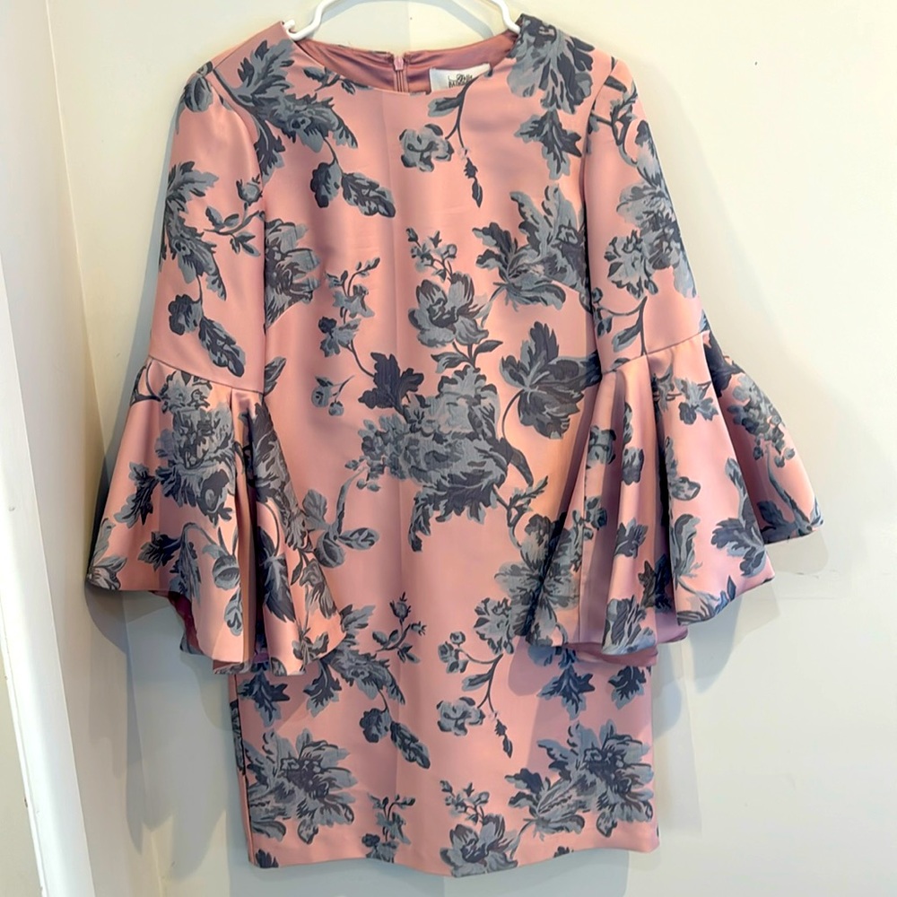 Belle Badgley Mischka Size 4 pink floral cocktail dress